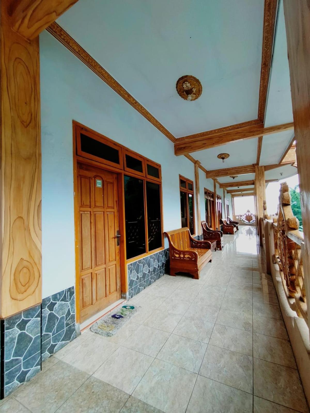Hotel Nadia Μπρόμο Εξωτερικό φωτογραφία