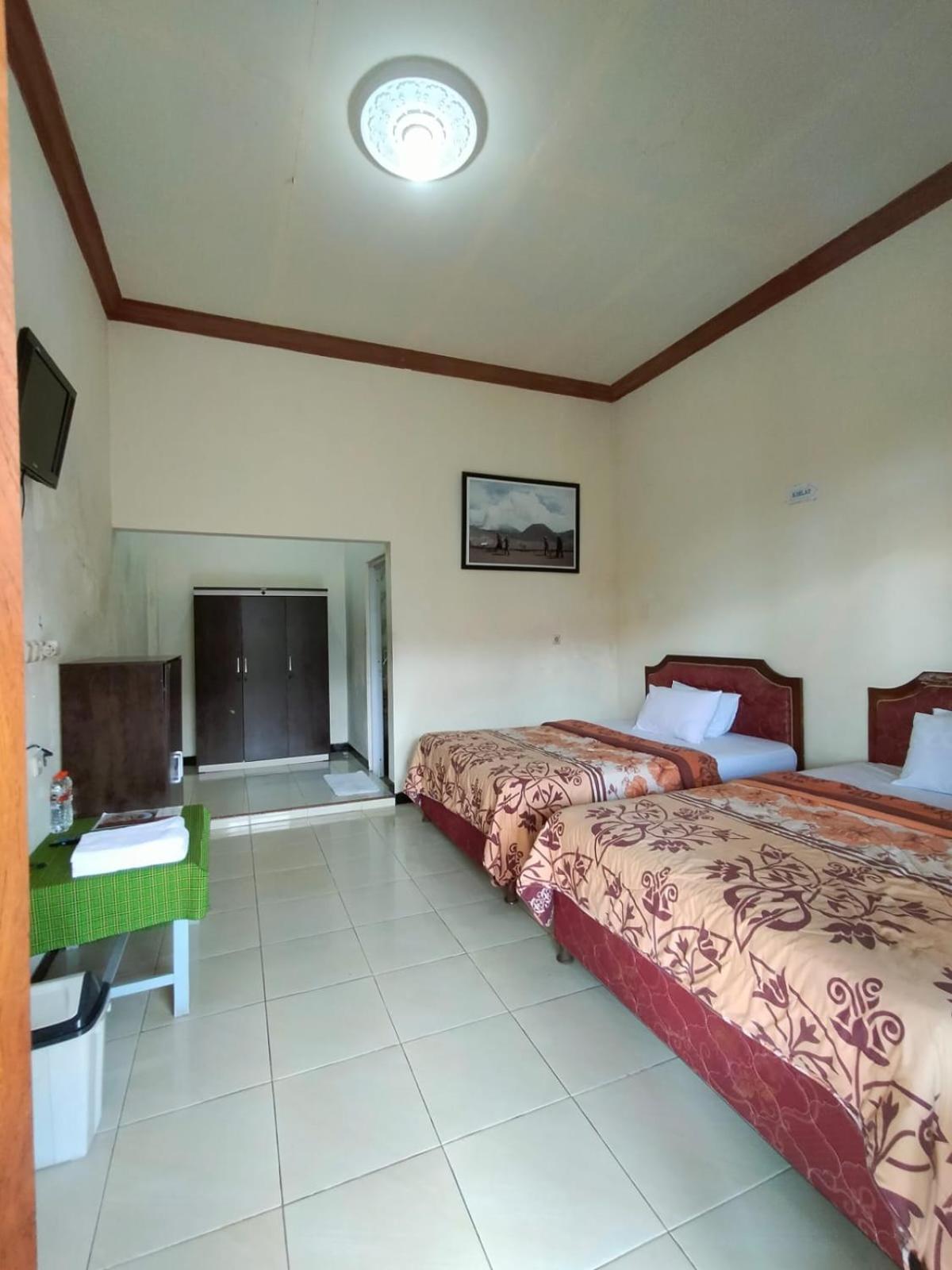 Hotel Nadia Μπρόμο Εξωτερικό φωτογραφία