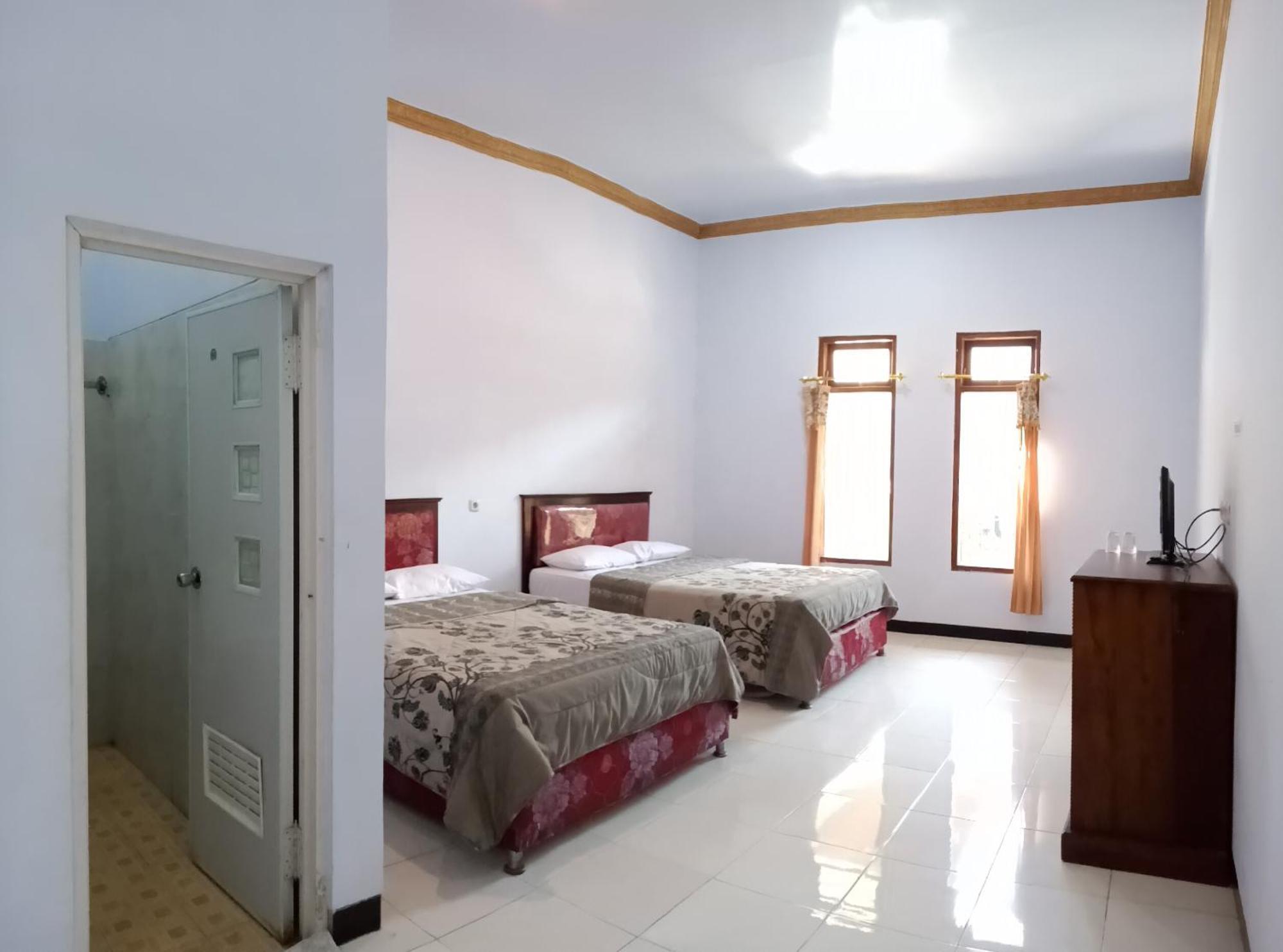 Hotel Nadia Μπρόμο Εξωτερικό φωτογραφία