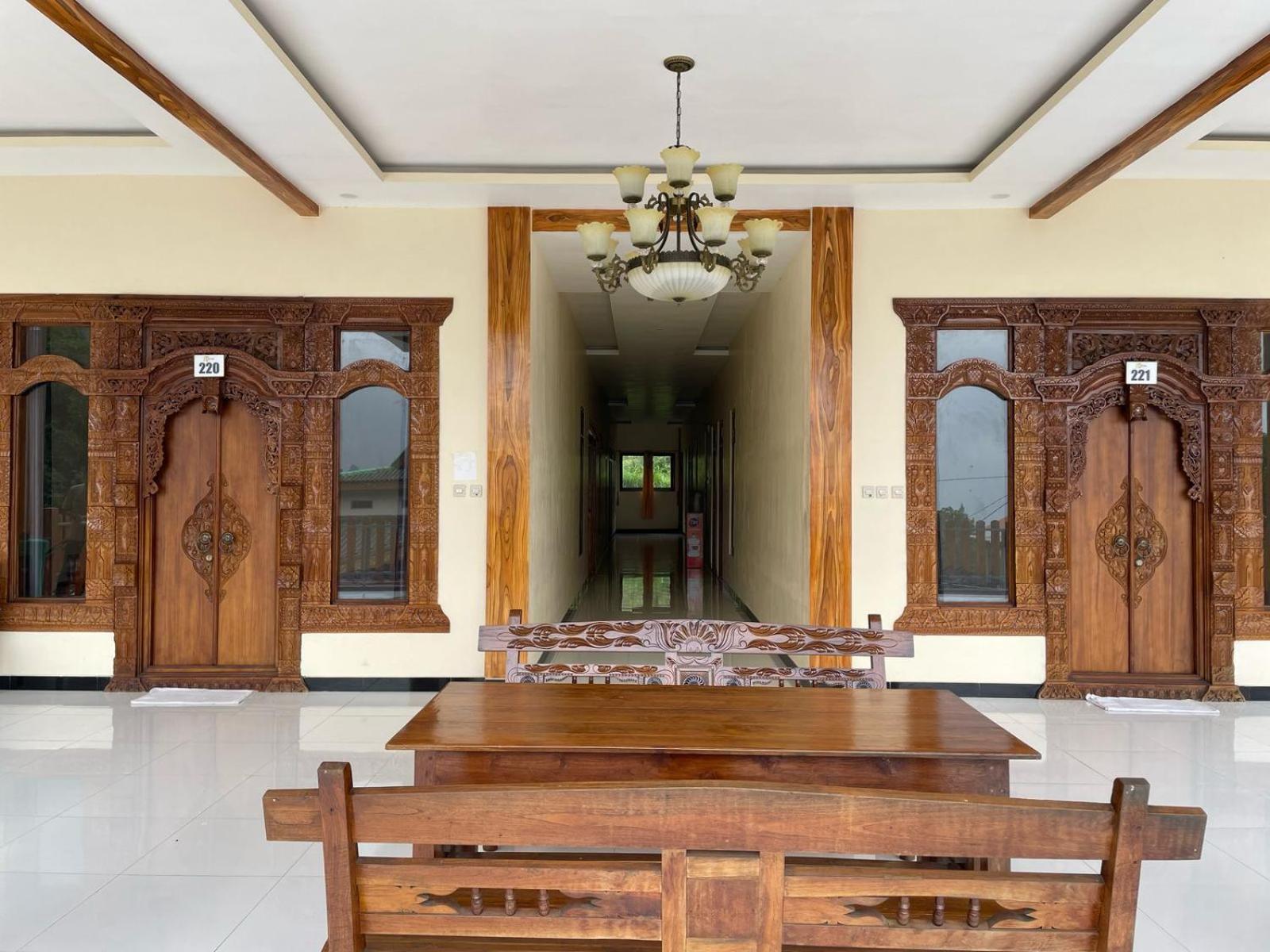 Hotel Nadia Μπρόμο Εξωτερικό φωτογραφία