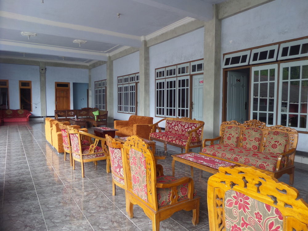 Hotel Nadia Μπρόμο Εξωτερικό φωτογραφία