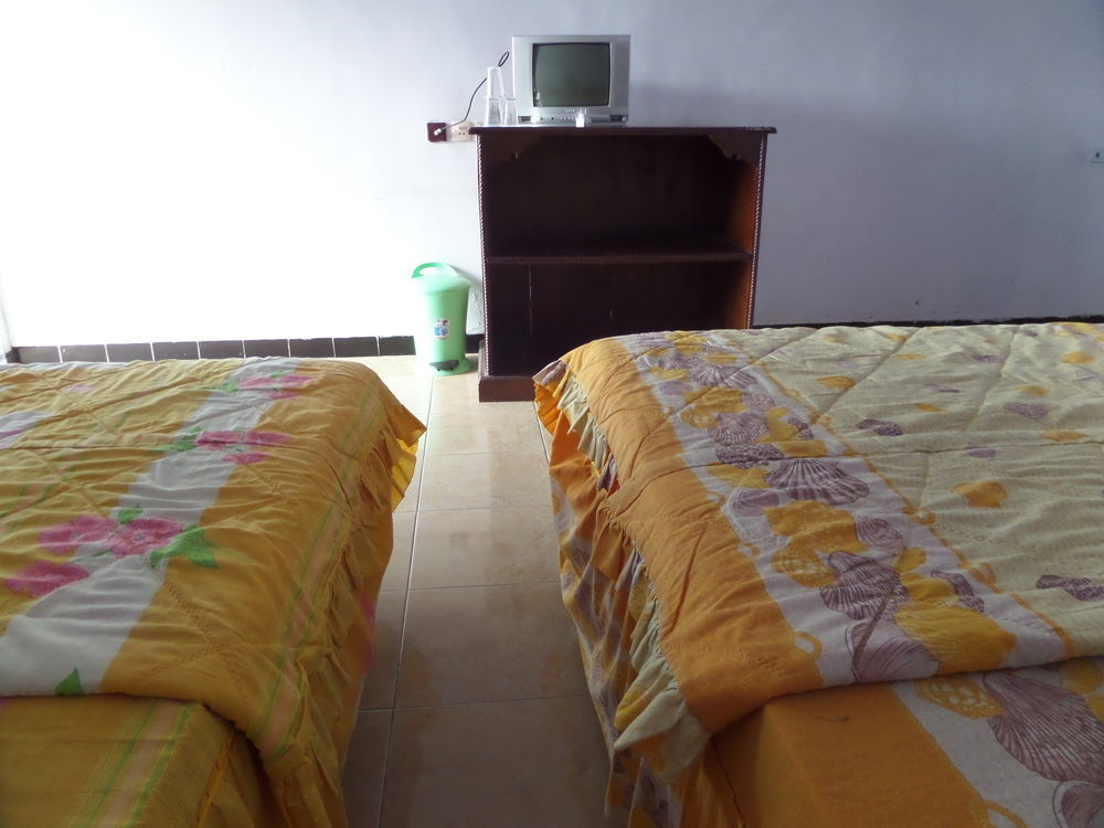 Hotel Nadia Μπρόμο Εξωτερικό φωτογραφία