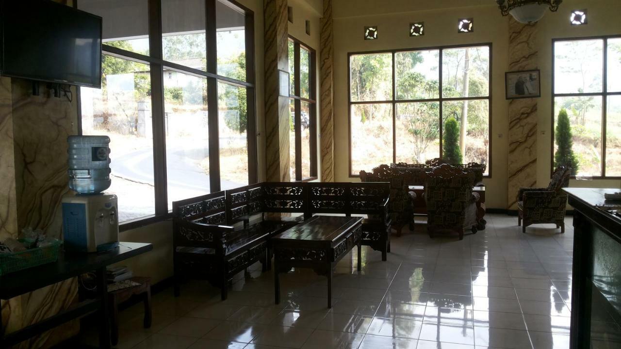 Hotel Nadia Μπρόμο Εξωτερικό φωτογραφία