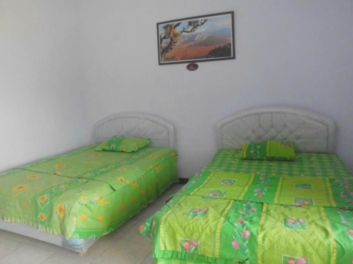 Hotel Nadia Μπρόμο Εξωτερικό φωτογραφία